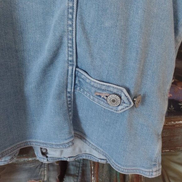 American Eagle Denim Zipper Vest with Pockets NWOT XL - Picture 6 of 7